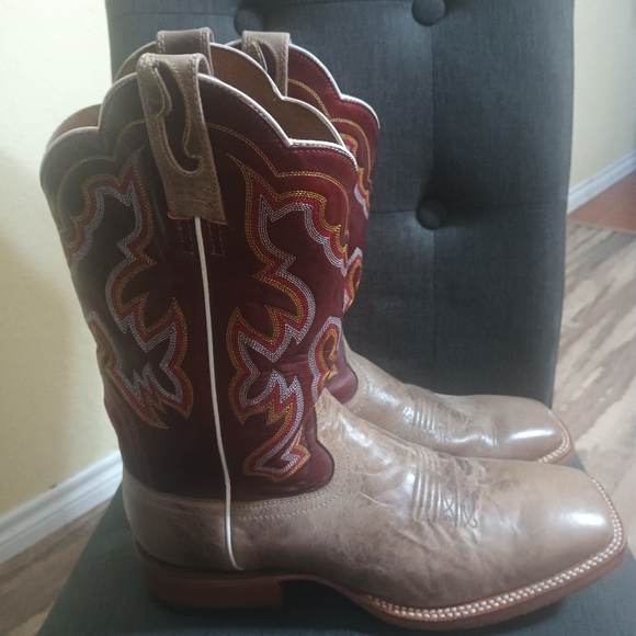 Ariat men's boots - Picture 1 of 9